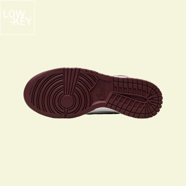 Dunk Low ''Dark Beetrot'' - Görsel 3