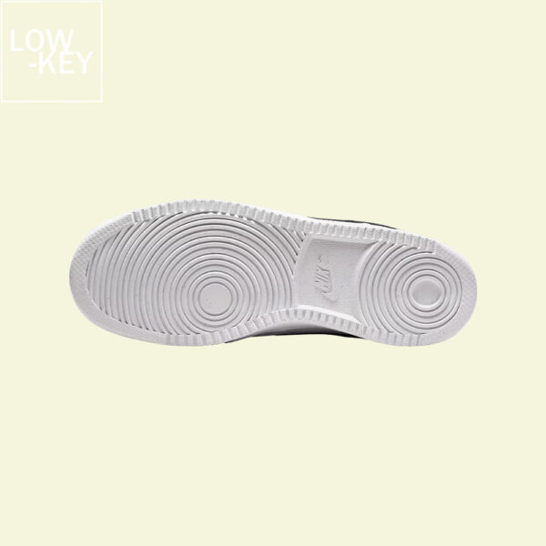 Court Vision "Triple White" - Görsel 3